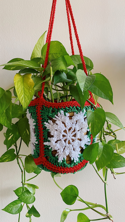 CROCHET PATTERN - Snowflake Plant Hanger Crochet Pattern