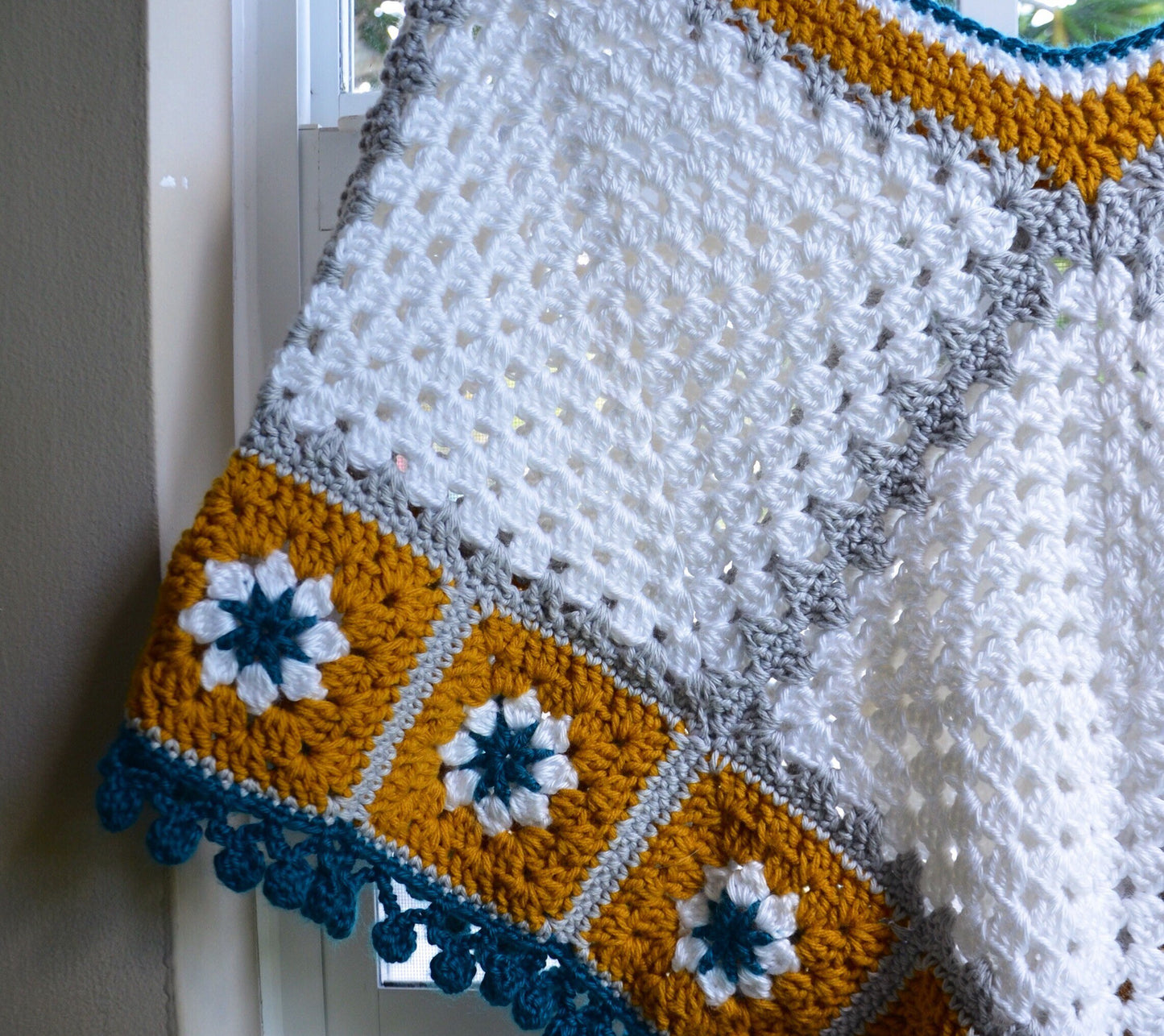 CROCHET PATTERN - The Granny Poncho Crochet Pattern
